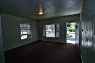 518 W 6th St in Chico, CA - Building Photo - Building Photo