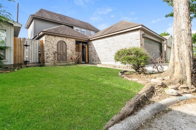1607 Bodart Cir in Houston, TX - Building Photo - Building Photo