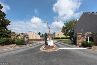 3176 Creston Park Ct in Duluth, GA - Building Photo - Building Photo