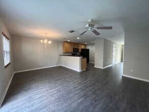4235 Trident Point in Oviedo, FL - Building Photo - Building Photo