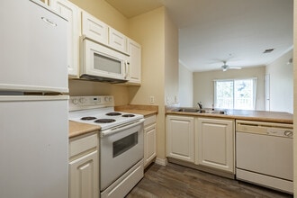 Banyan Senior in Port Richey, FL - Building Photo - Interior Photo