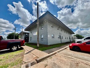 3500 SW 29th Pl in Oklahoma City, OK - Building Photo - Building Photo