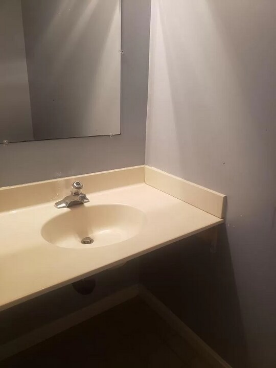 7407 Morrison Dr in Greenbelt, MD - Building Photo