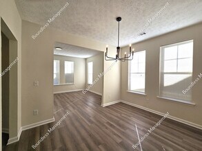 4593 Parkway Cir in College Park, GA - Building Photo - Building Photo