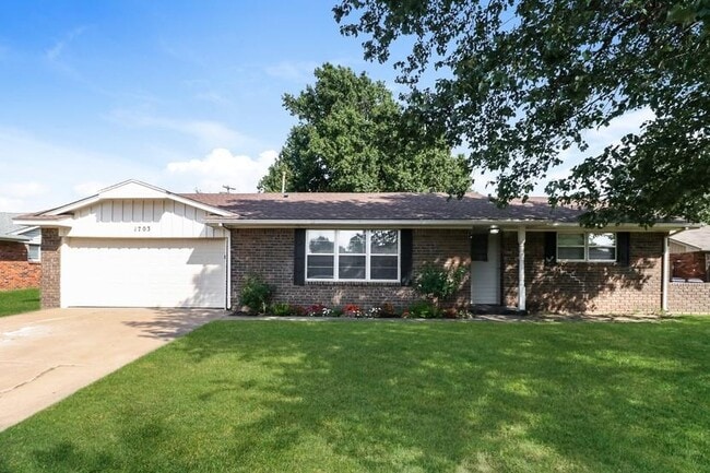 property at 1703 Fedderson Dr