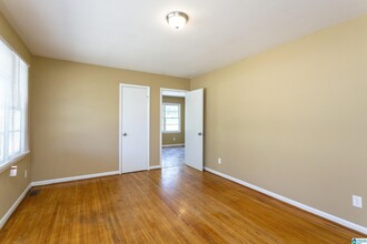 2213 2nd Pl NE in Center Point, AL - Building Photo - Building Photo