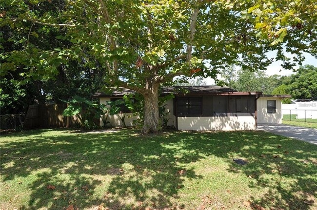 205 Stribling Dr in Auburndale, FL - Building Photo - Building Photo