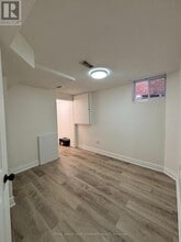 36 Umbria Crescent in Vaughan, ON - Building Photo - Building Photo