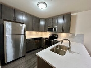 1849 Green Bay Rd in Highland Park, IL - Building Photo - Building Photo