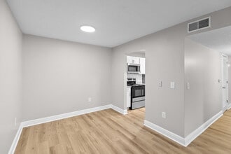 Pebble Creek Apartments in Butler, AL - Building Photo - Building Photo