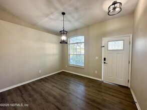 1559 Irishwood Ct in Middleburg, FL - Building Photo - Building Photo