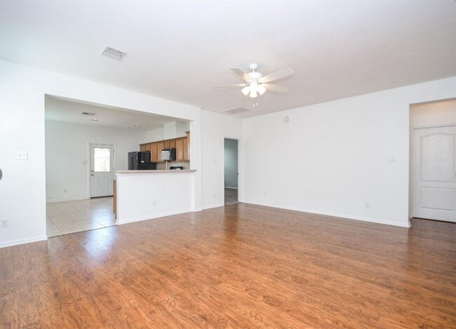 19014 Walbrook Meadows Ln in Cypress, TX - Building Photo - Building Photo