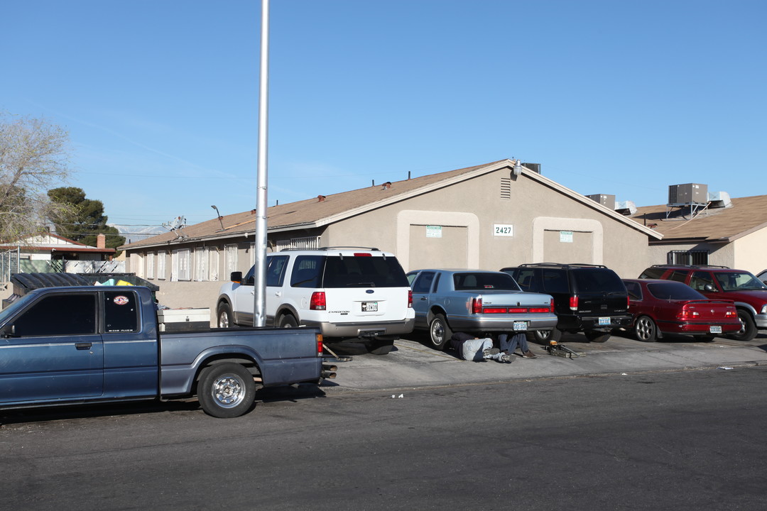 Arrowhead Acres in North Las Vegas, NV - Building Photo