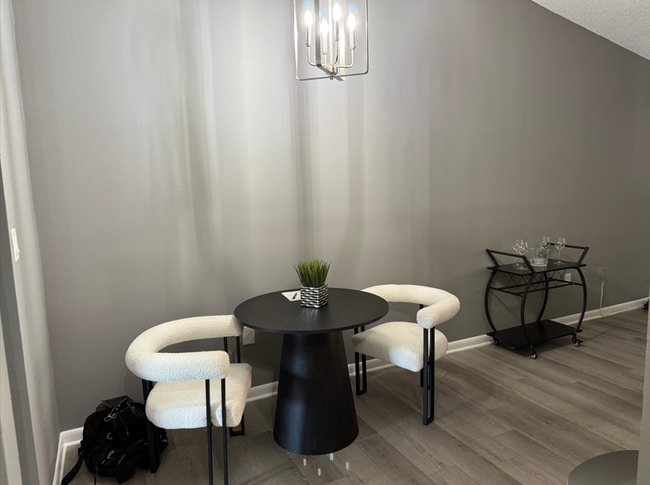 711 Hammock Pine Blvd, Unit Hammock Pine Blvc in Clearwater, FL - Building Photo - Building Photo