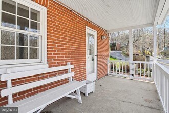 947 Oella Ave in Ellicott City, MD - Building Photo - Building Photo