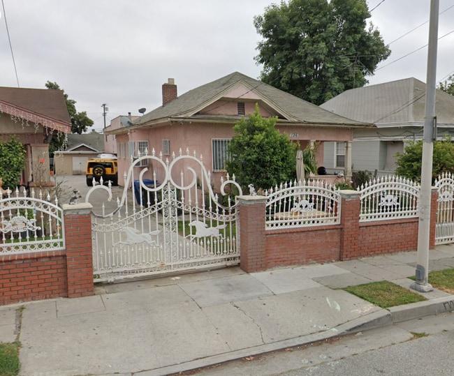property at 134 W Martin Luther King Jr Blvd