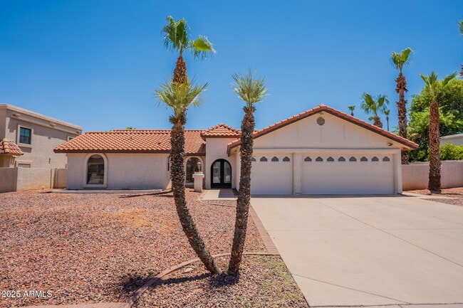 property at 3829 E Ahwatukee Dr