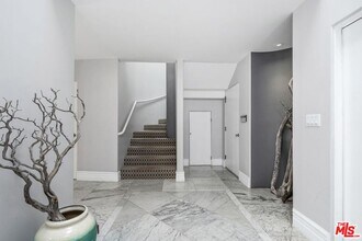 11834 Pacific Coast Hwy in Malibu, CA - Building Photo - Building Photo