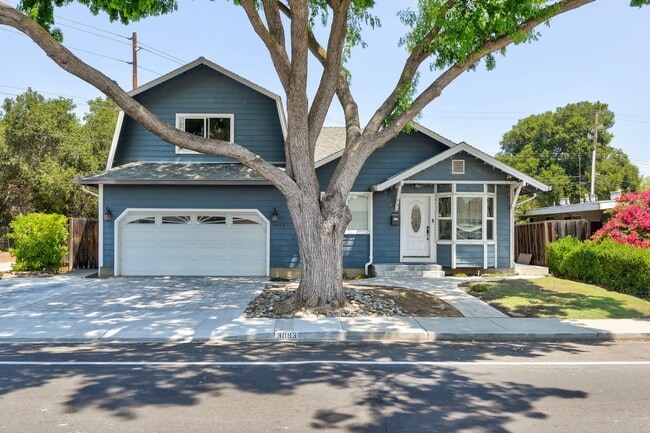 property at 3097 Forbes Ave