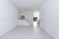 18514 SW 2nd St in Pembroke Pines, FL - Foto de edificio - Building Photo