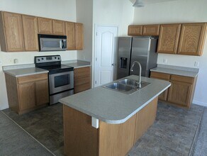 6992 W 8090 S in West Jordan, UT - Building Photo - Building Photo