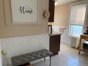 253 Sea Cliff Ave in Sea Cliff, NY - Building Photo - Building Photo