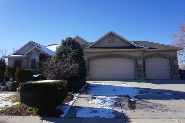 property at 1609 N 900 W