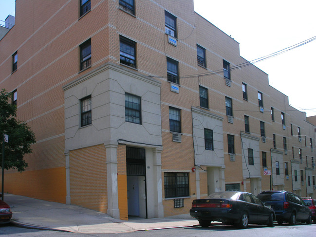 161-177 W 161st St in Bronx, NY - Foto de edificio - Building Photo