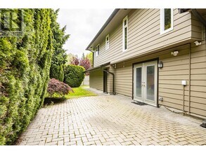 5611 Plover Ct in Richmond, BC - Building Photo - Building Photo