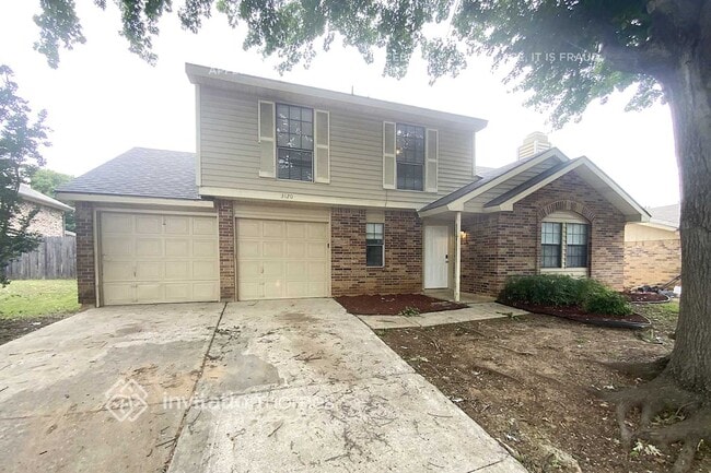 property at 3120 Woodlark Dr