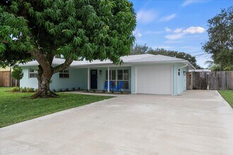1520 Treemont Ave in Jupiter, FL - Building Photo - Building Photo