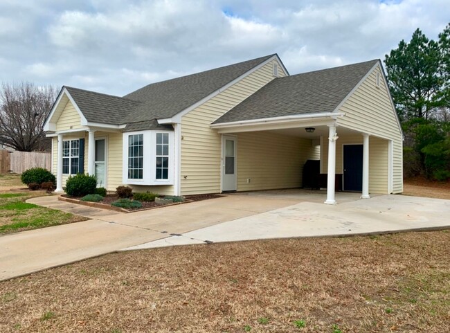 401 Daffodil Way in Rocky Mount, NC - Building Photo - Building Photo