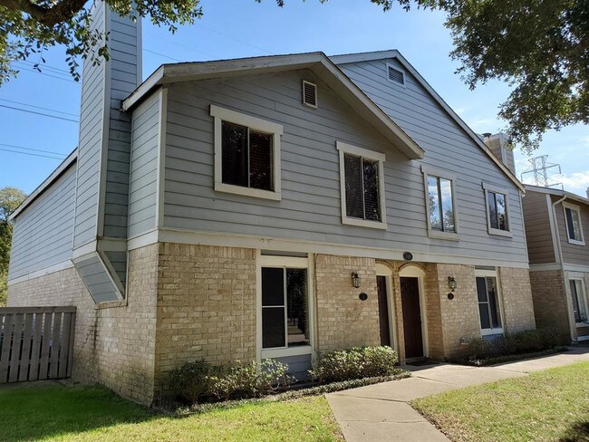 property at 748 Memorial Mews St