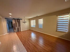 3819 Kaweah St in West Sacramento, CA - Building Photo - Building Photo