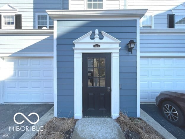 12840 University Crescent in Carmel, IN - Building Photo - Building Photo