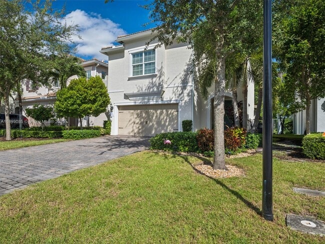 4325 Large Leaf Ln in Hollywood, FL - Building Photo - Building Photo