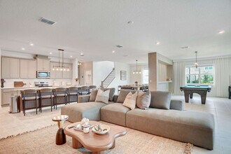 2341 Salty Winds Wy in Kissimmee, FL - Building Photo - Building Photo