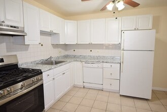 309 Pawtucket Blvd in Lowell, MA - Building Photo - Building Photo