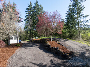 169 Falcon Rd in Kalama, WA - Building Photo - Building Photo