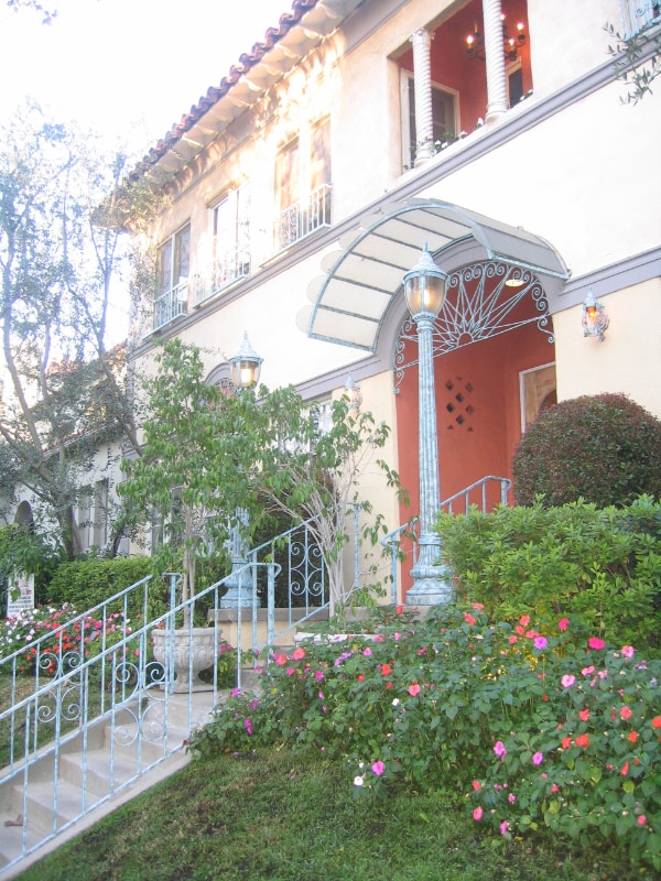414 N Sycamore Ave in Los Angeles, CA - Foto de edificio - Building Photo