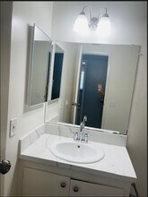 Palm Garden Apartments in El Cajon, CA - Foto de edificio - Building Photo