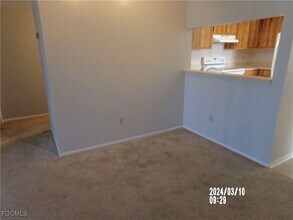 8474 Charter Club Cir in Ft. Myers, FL - Building Photo - Building Photo