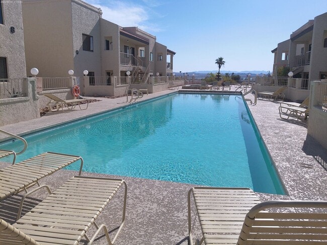 1989 Mesquite Ave in Lake Havasu City, AZ - Building Photo - Building Photo