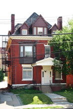 311 N Neville St in Pittsburgh, PA - Building Photo - Building Photo