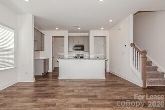 6002 Cedar Chip Wy in Matthews, NC - Building Photo - Building Photo