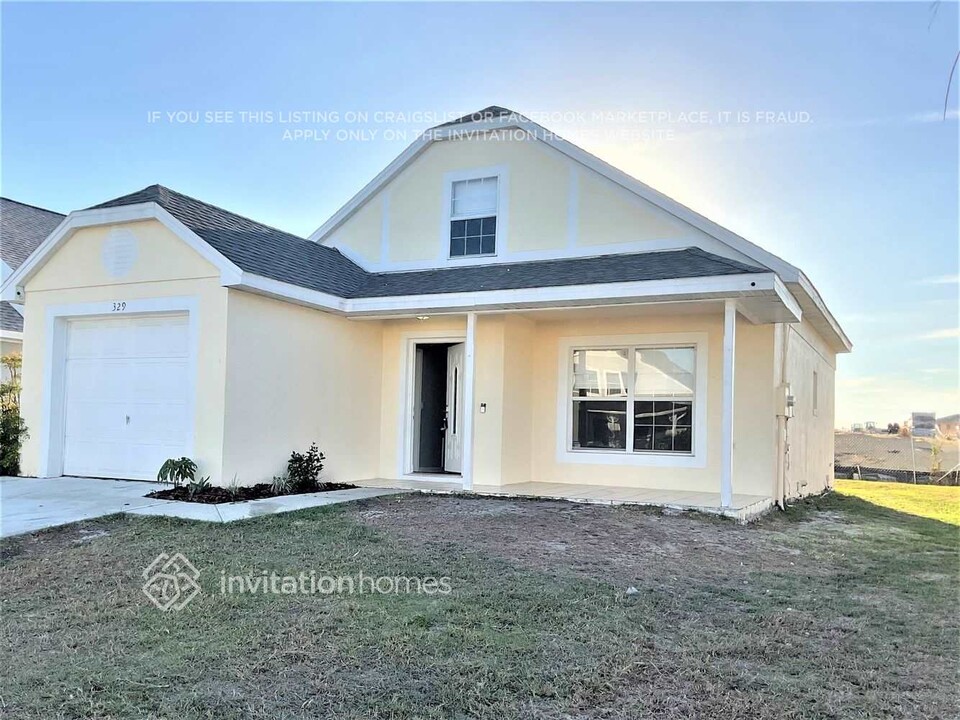 329 Belvoir Dr in Davenport, FL - Building Photo