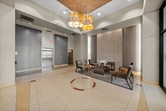 435 W Erie St in Chicago, IL - Building Photo - Building Photo