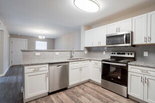 Alexander Station Apartment Homes in Salisbury, NC - Building Photo