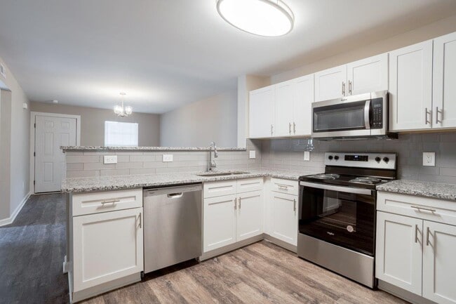 Alexander Station Apartment Homes