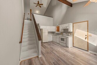 291 E Lake Ave in Woodland Park, CO - Building Photo - Building Photo